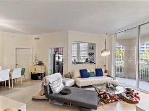 3001 NE 185th St 111, Aventura FL 33180