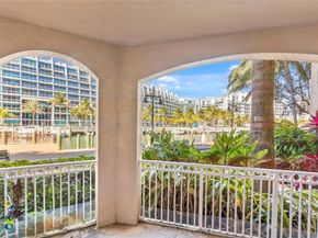 3001 NE 185th St 111, Aventura FL 33180