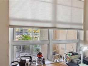 3001 NE 185th St 111, Aventura FL 33180
