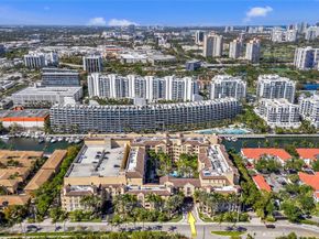 3001 NE 185th St 111, Aventura FL 33180