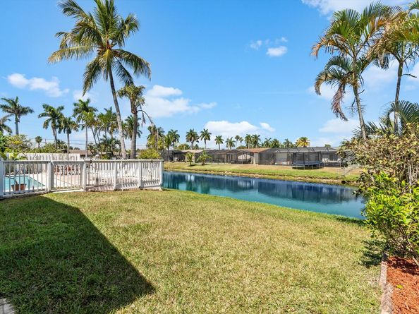 11455 NW 41st Street, Sunrise FL 33323
