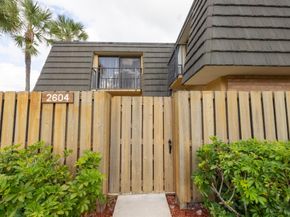 2604 26th Way, West Palm Beach FL 33407