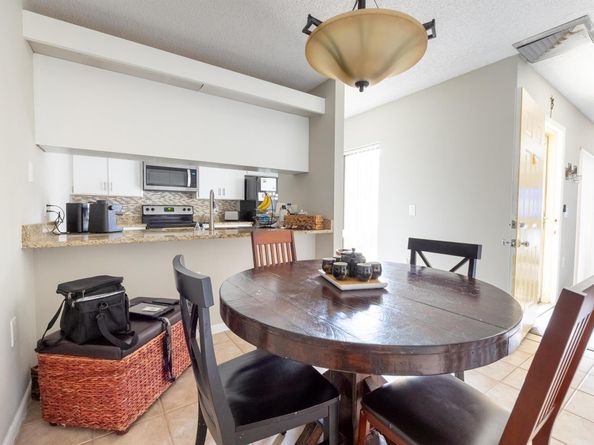 2604 26th Way, West Palm Beach FL 33407