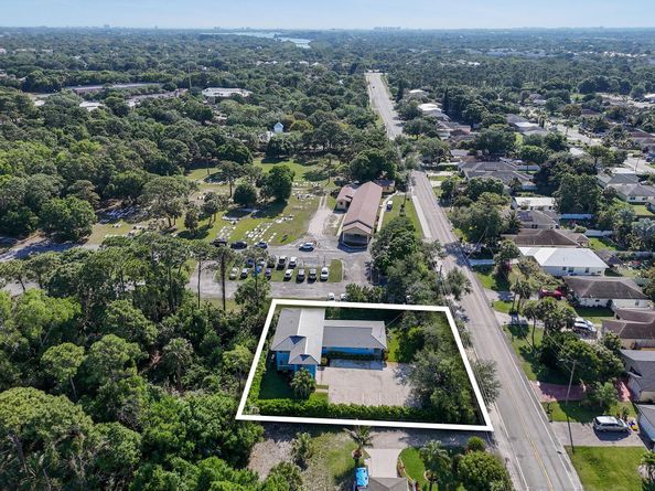 6881 Church Street, Jupiter FL 33458