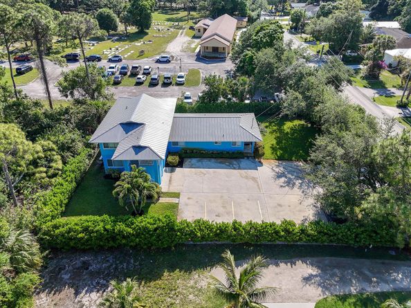 6881 Church Street, Jupiter FL 33458