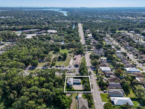 6881 Church Street, Jupiter FL 33458