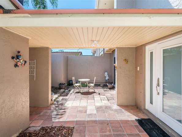 105 Saint Andrews Rd 105, Hollywood FL 33021