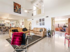 105 Saint Andrews Rd 105, Hollywood FL 33021