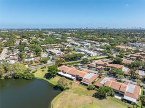 105 Saint Andrews Rd 105, Hollywood FL 33021