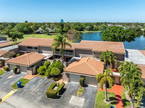 105 Saint Andrews Rd 105, Hollywood FL 33021