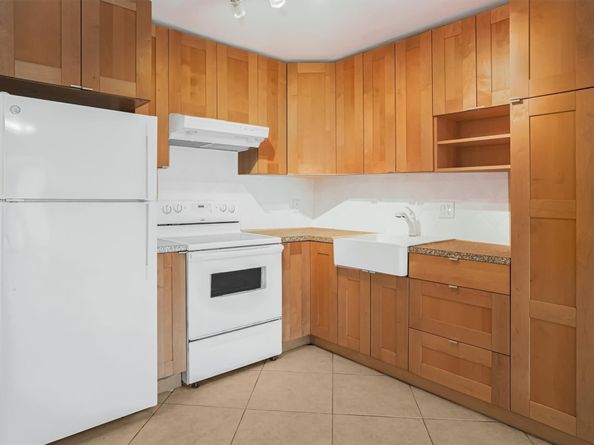 101 E Mcnab Rd 112, Pompano Beach FL 33060