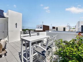 700 NE 14th Avenue 311, Fort Lauderdale FL 33304