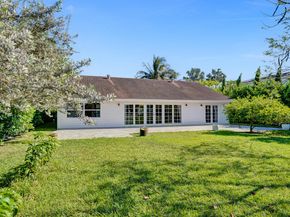271 Oregon Lane, Boca Raton FL 33487