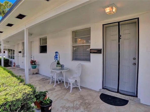 2627 Lincoln Street, Hollywood FL 33020