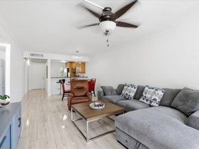 16 Royal Palm Way 205, Boca Raton FL 33432