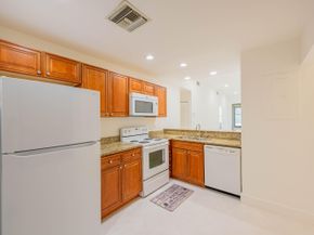 7520 La Paz Boulevard 104, Boca Raton FL 33433