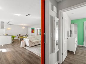 113 Park Lane E, Hypoluxo FL 33462