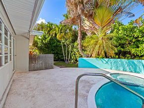 113 Park Lane E, Hypoluxo FL 33462