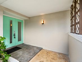 113 Park Lane E, Hypoluxo FL 33462