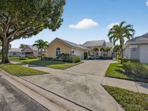 2294 Saratoga Bay Drive, West Palm Beach FL 33409