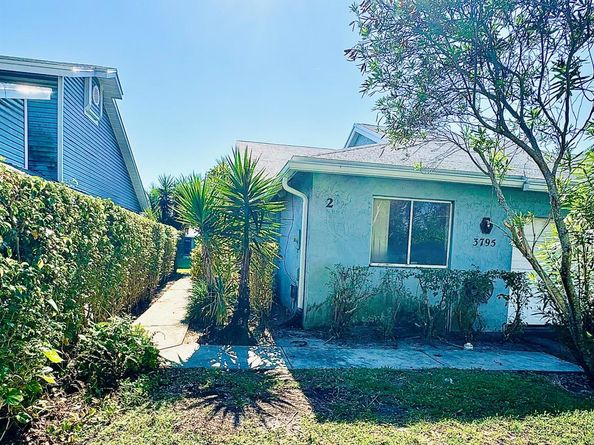 3795 Island Club Circle E 10, Lake Worth FL 33462