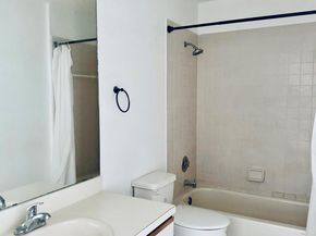 3795 Island Club Circle E 10, Lake Worth FL 33462