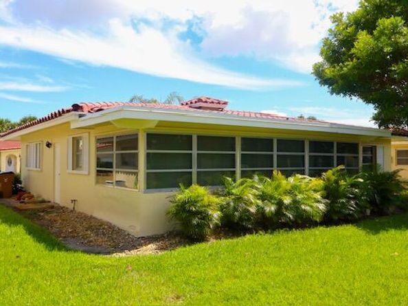 4361 NW 12th Drive NW, Deerfield Beach FL 33064