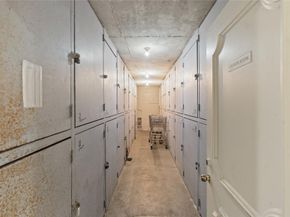 1830 Dixieanna St 404, Hollywood FL 33020