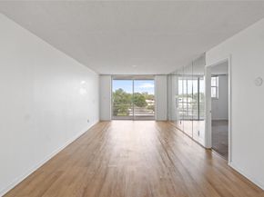 1830 Dixieanna St 404, Hollywood FL 33020