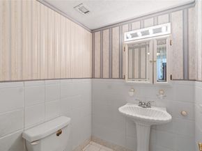 1830 Dixieanna St 404, Hollywood FL 33020