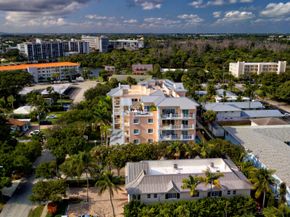 1931 NE 2nd Street 302, Deerfield Beach FL 33441