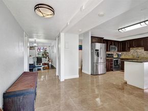 8740 Azalea Ct 102, Tamarac FL 33321