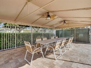 8740 Azalea Ct 102, Tamarac FL 33321