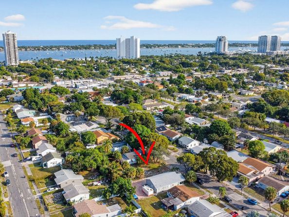 719 55th Street, West Palm Beach FL 33407