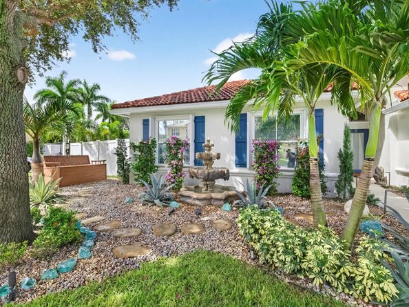 6405 Shadow Creek Village Circle, Lake Worth FL 33463