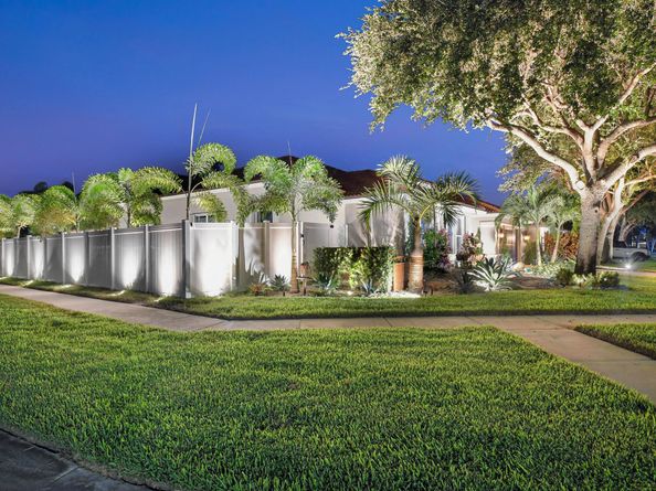 6405 Shadow Creek Village Circle, Lake Worth FL 33463