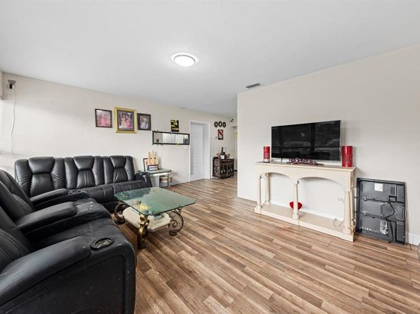 3925 Tuskegee Drive, Lake Worth FL 33462