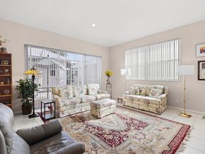 292 Canterbury Drive E, Palm Beach Gardens FL 33418