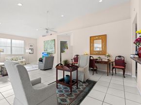 292 Canterbury Drive E, Palm Beach Gardens FL 33418