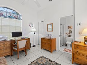 292 Canterbury Drive E, Palm Beach Gardens FL 33418