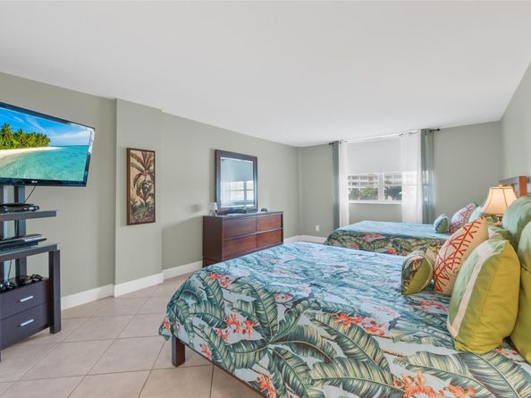 1849 S Ocean Dr 215, Hallandale Beach FL 33009