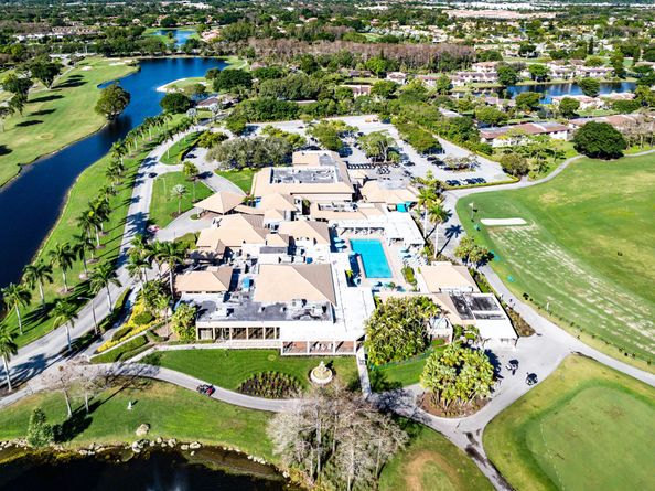 9285 Vista Del Lago D, Boca Raton FL 33428