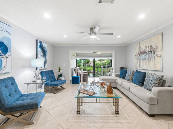 9285 Vista Del Lago D, Boca Raton FL 33428