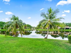 9285 Vista Del Lago D, Boca Raton FL 33428