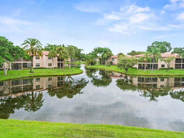 9285 Vista Del Lago D, Boca Raton FL 33428