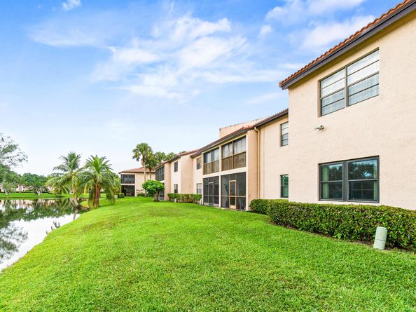 9285 Vista Del Lago D, Boca Raton FL 33428