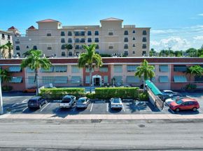 2400 NE 33rd Avenue 211, Fort Lauderdale FL 33305