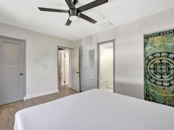 2400 NE 33rd Avenue 211, Fort Lauderdale FL 33305