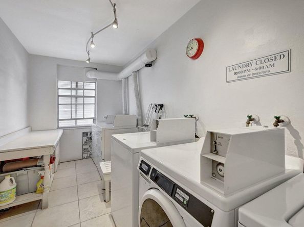 2400 NE 33rd Avenue 211, Fort Lauderdale FL 33305