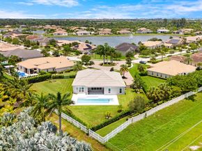 5202 S Sterling Ranch Circle, Davie FL 33314